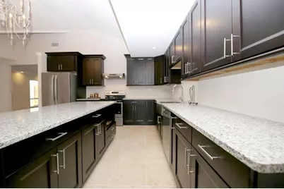 5501 Aspen Street, Houston, TX 77081 - Photo 4