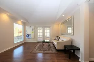 5501 Aspen St, Houston, TX 77081 - Photo 8