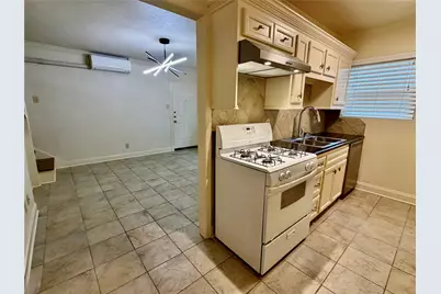 2812 Wichita #13, Houston, TX 77004 - Photo 6