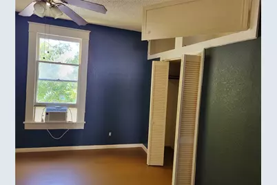 4401 Avenue Q 1/2 #2, Galveston, TX 77550 - Photo 8