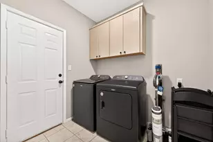 41 Creek Forest Ln, Conroe, TX 77384 - Photo 16