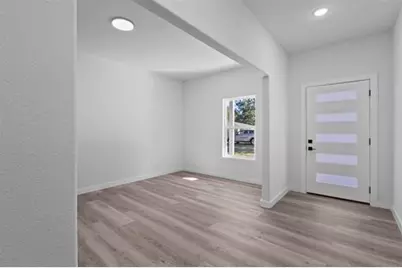 3331 Aster St, Orange, TX 77632 - Photo 10