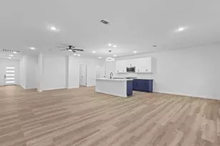 3331 Aster St, Orange, TX 77632 - Photo 4