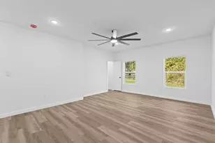 3331 Aster St, Orange, TX 77632 - Photo 14