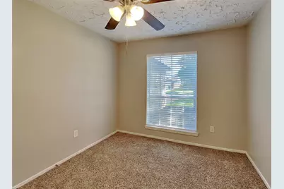 13414 Tara Oak Drive, Houston, TX 77065 - Photo 14