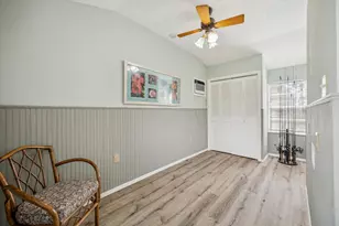 29331 County Rd 25, Damon, TX 77430 - Photo 14