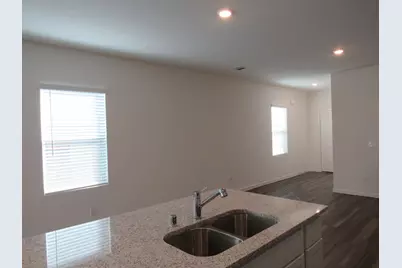 9538 Travertine Court, Conroe, TX 77303 - Photo 4