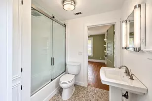 104 Flowers St, Dayton, TX 77535 - Photo 6