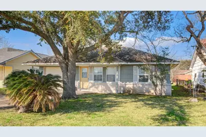 714 W 7th Street, Freeport, TX 77541 - Photo 4