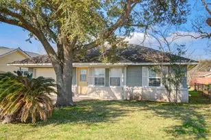 714 W 7th St, Freeport, TX 77541 - Photo 4
