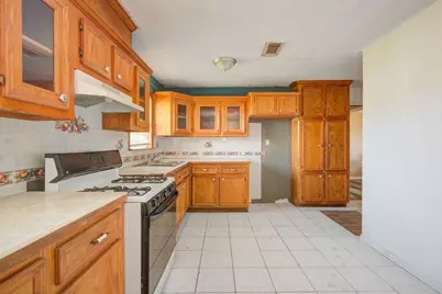 714 W 7th Street, Freeport, TX 77541 - Photo 12