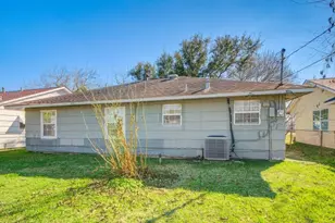 714 W 7th St, Freeport, TX 77541 - Photo 26