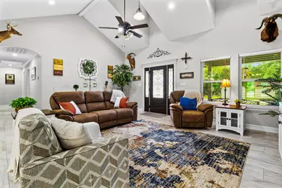 145 Johnson Drive, Livingston, TX 77351 - Photo 8