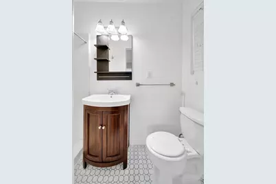 1607 Willowby Drive, Houston, TX 77008 - Photo 12