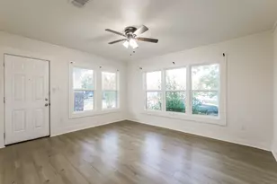 502 N Jones St, Baytown, TX 77520 - Photo 2