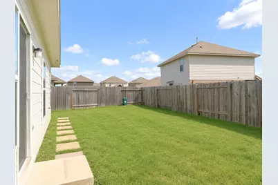 323 Bennett Street, Angleton, TX 77515 - Photo 20