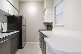 4041 Drake St, Houston, TX 77005 - Photo 8
