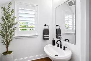 304 Mullins Ct, Montgomery, TX 77316 - Photo 20