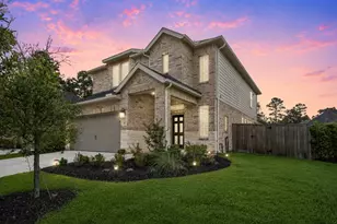 304 Mullins Ct, Montgomery, TX 77316 - Photo 1