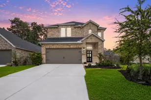 304 Mullins Ct, Montgomery, TX 77316 - Photo 2