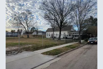 1905 Chapman Street, Houston, TX 77009 - Photo 4