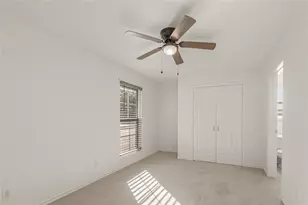 2118 Avenue M, Huntsville, TX 77340 - Photo 12