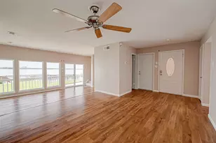 10 Mariner Village Dr, Pasadena, TX 77586 - Photo 8