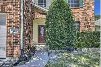 7910 Pelican Lane, Baytown, TX 77523 - Photo 2