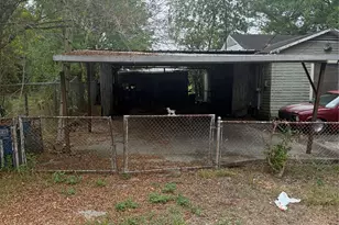 2206 Harris Ave, Pasadena, TX 77506 - Photo 2