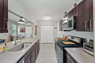 4912 Avenue R, Galveston, TX 77551 - Photo 8