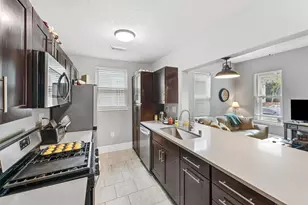 4912 Avenue R, Galveston, TX 77551 - Photo 6