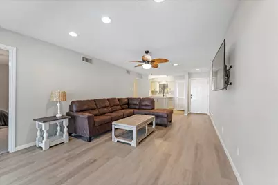 12100 Melville Drive #409D, Montgomery, TX 77356 - Photo 6