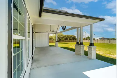 1714 Mackey Drive, Dickinson, TX 77539 - Photo 2