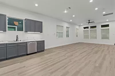 8127 Hoffman Street, Houston, TX 77016 - Photo 16