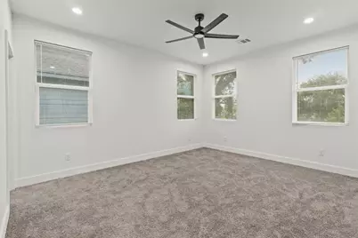 8127 Hoffman Street, Houston, TX 77016 - Photo 12