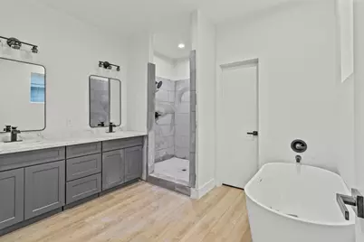 8127 Hoffman Street, Houston, TX 77016 - Photo 14