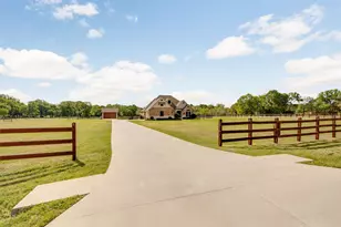 9600 Shadow Creek Trail, Bryan, TX 77808 - Photo 4