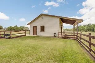 9600 Shadow Creek Trail, Bryan, TX 77808 - Photo 36