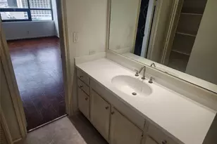 5150 Hidalgo St, Houston, TX 77056 - Photo 10
