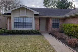 3310 Stillmeadow Ct, Sugar Land, TX 77479 - Photo 2