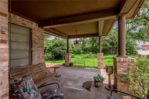 100 W Caroline St, Trinity, TX 75862 - Photo 6