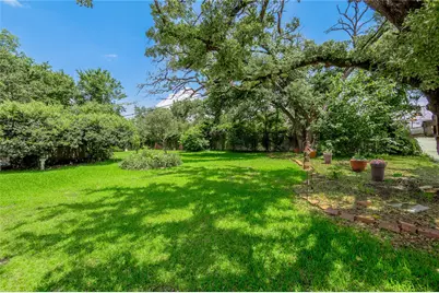 100 W Caroline Street, Trinity, TX 75862 - Photo 36