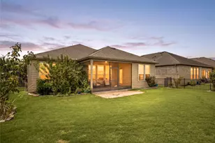 514 Emory Peak Dr, Richmond, TX 77469 - Photo 2