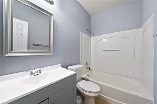 10010 Deer Track Ct, Houston, TX 77064 - Photo 8