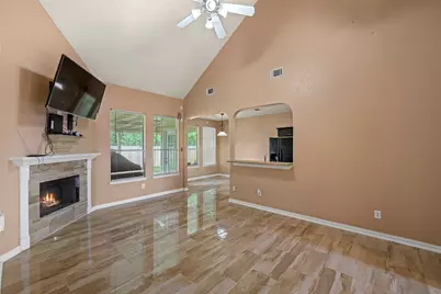 226 Persimmon Drive, Baytown, TX 77520 - Photo 6