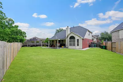 226 Persimmon Drive, Baytown, TX 77520 - Photo 22