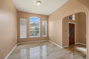 226 Persimmon Dr, Baytown, TX 77520 - Photo 6