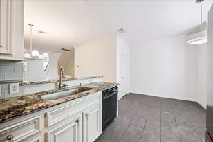 1008 Marconi St, Houston, TX 77019 - Photo 8