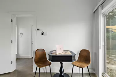 3002 Hawkins Street, Houston, TX 77003 - Photo 6