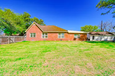 2801 Avenue I, Bay City, TX 77414 - Photo 44